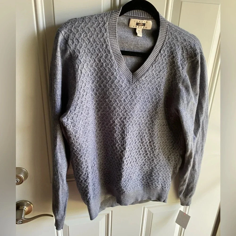 Joseph Abboud Men's Sweater Blue 45% Merino Wool V-Neck Pullover Long Sleeves XL